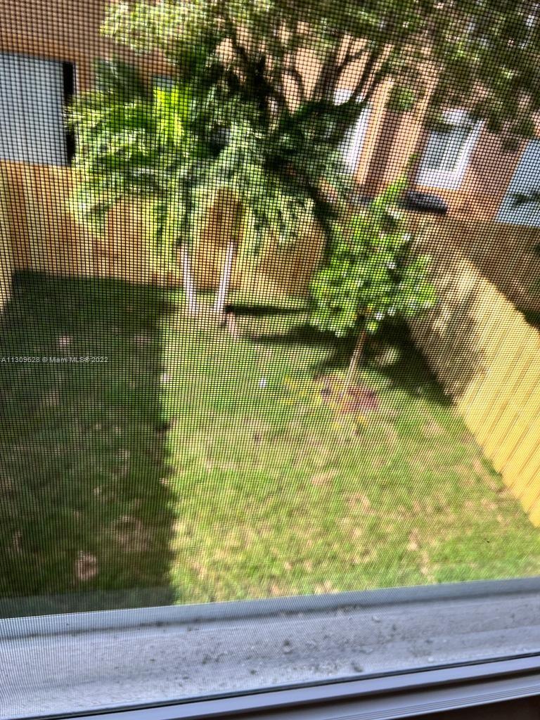 1050 SE 26th Ter # 1050