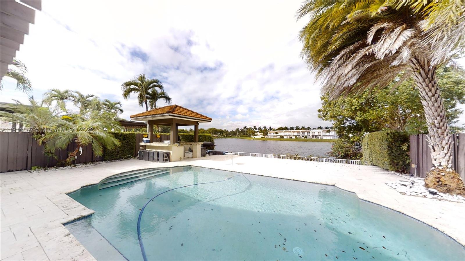 10867 NW 59th St