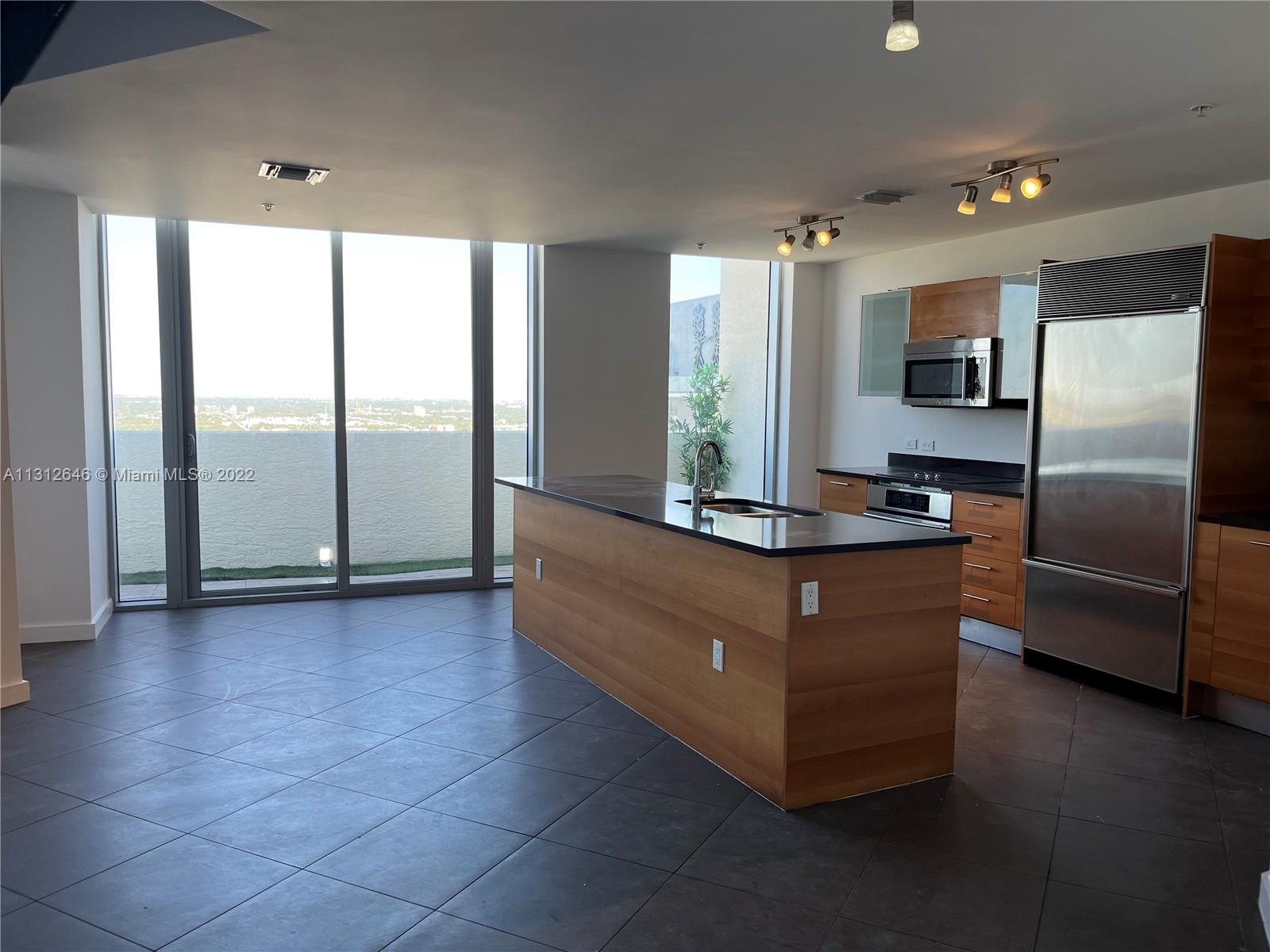 3301 NE 1st Ave # 5 Unit: PH-5