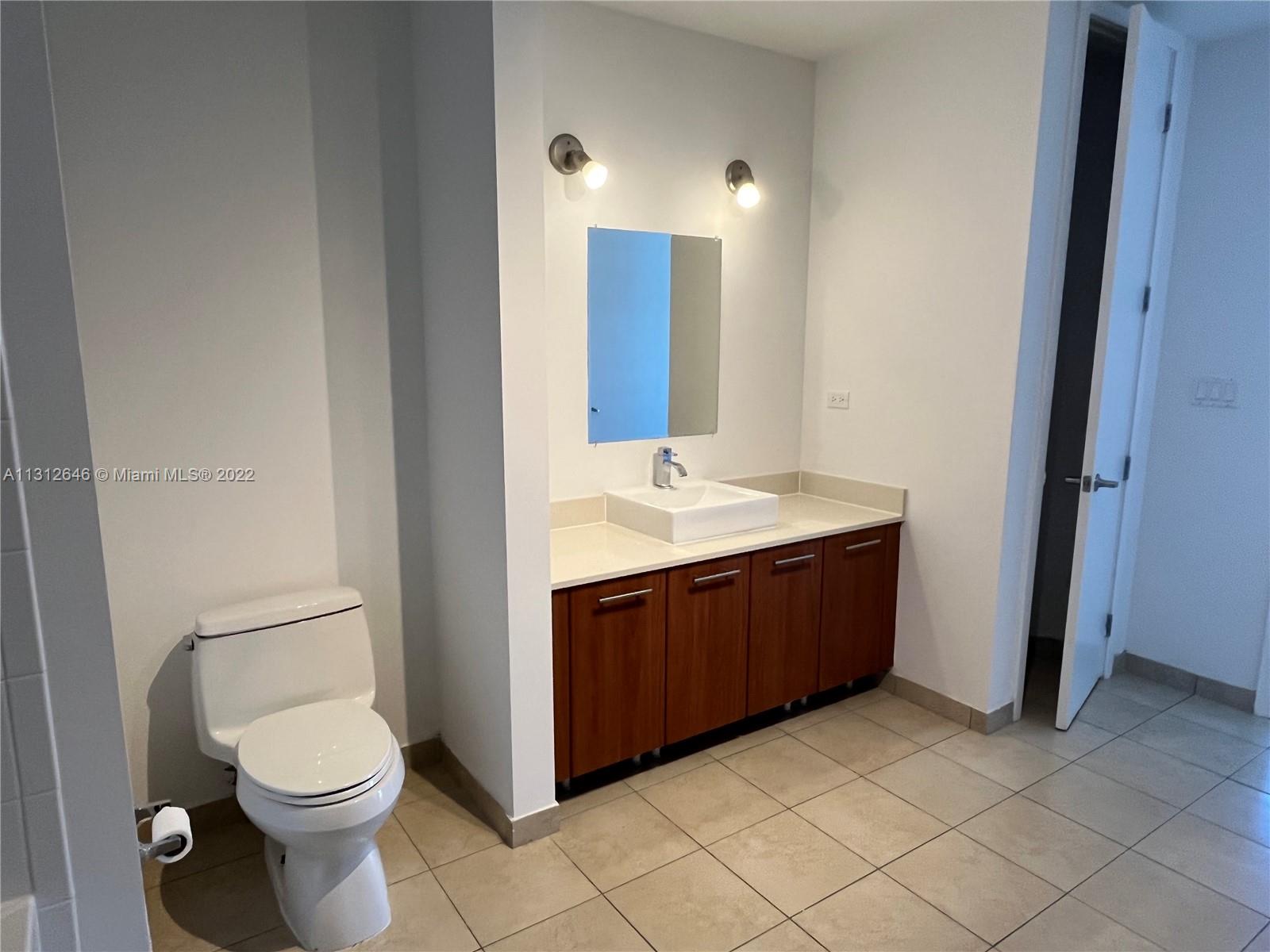 3301 NE 1st Ave # 5 Unit: PH-5