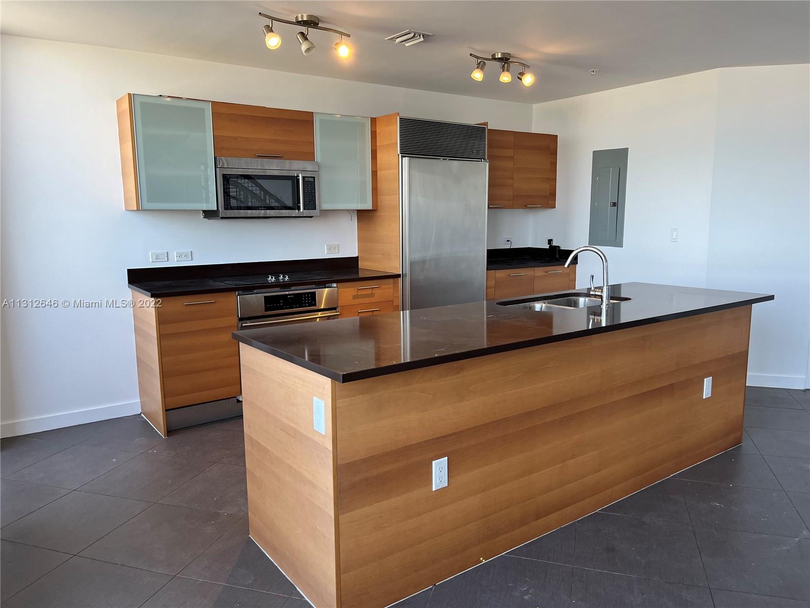 3301 NE 1st Ave # 5 Unit: PH-5