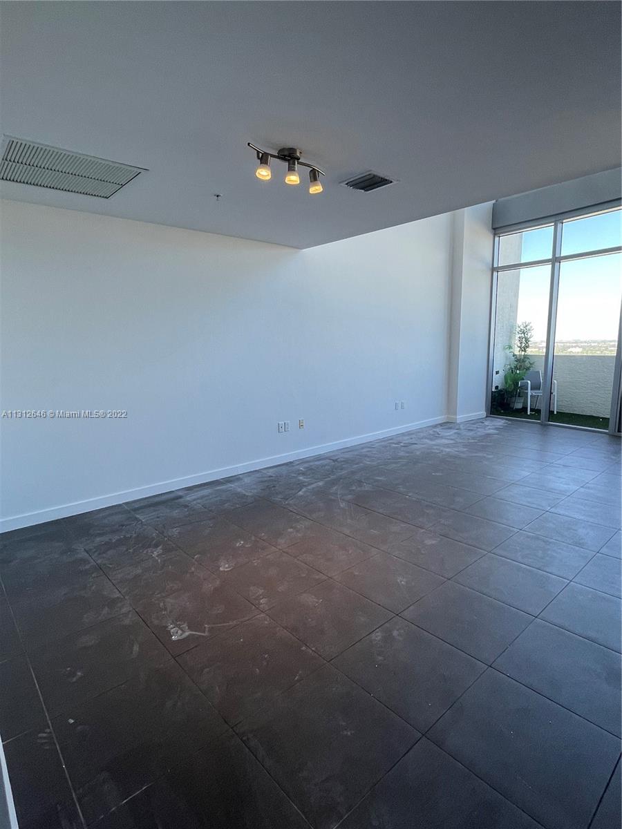 3301 NE 1st Ave # 5 Unit: PH-5