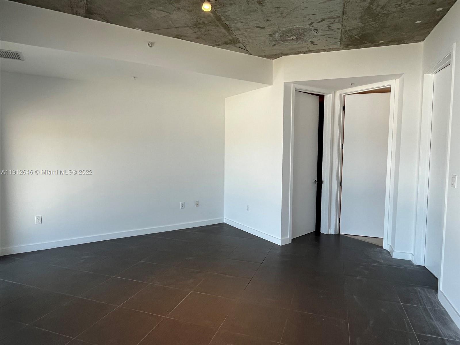 3301 NE 1st Ave # 5 Unit: PH-5