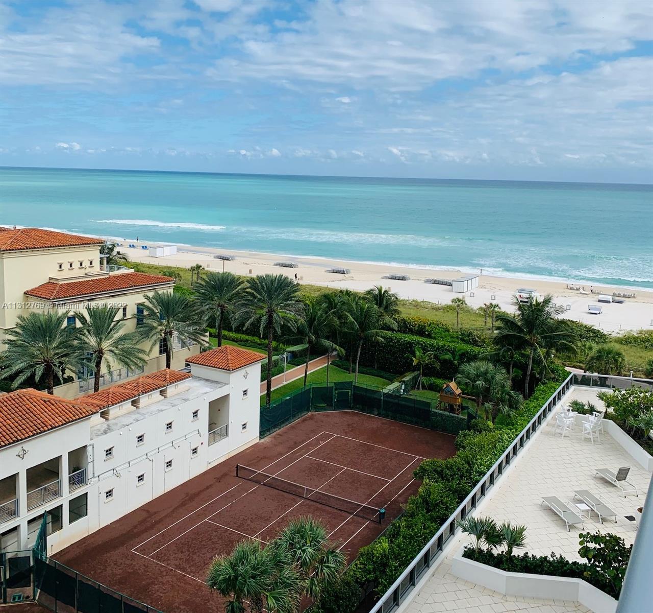 5875 Collins Ave # 903