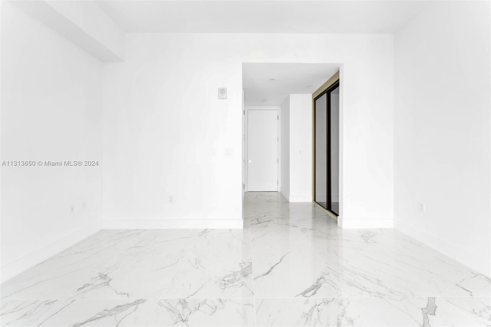 15701 Collins Ave # 2101