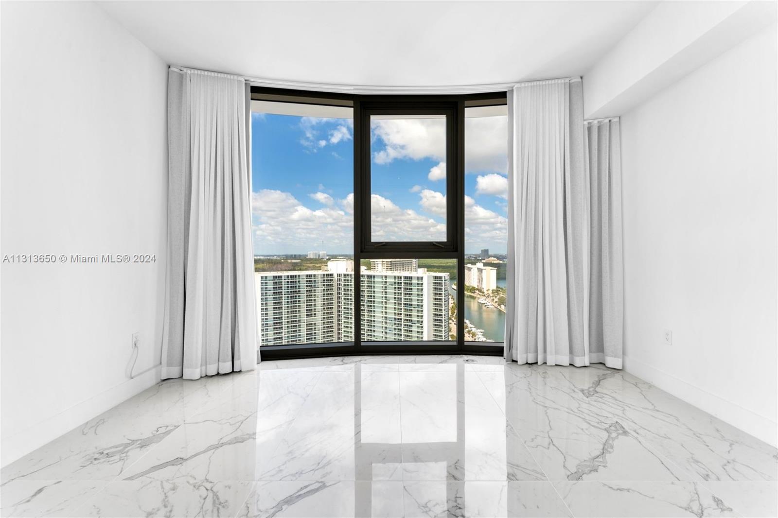 15701 Collins Ave # 2101
