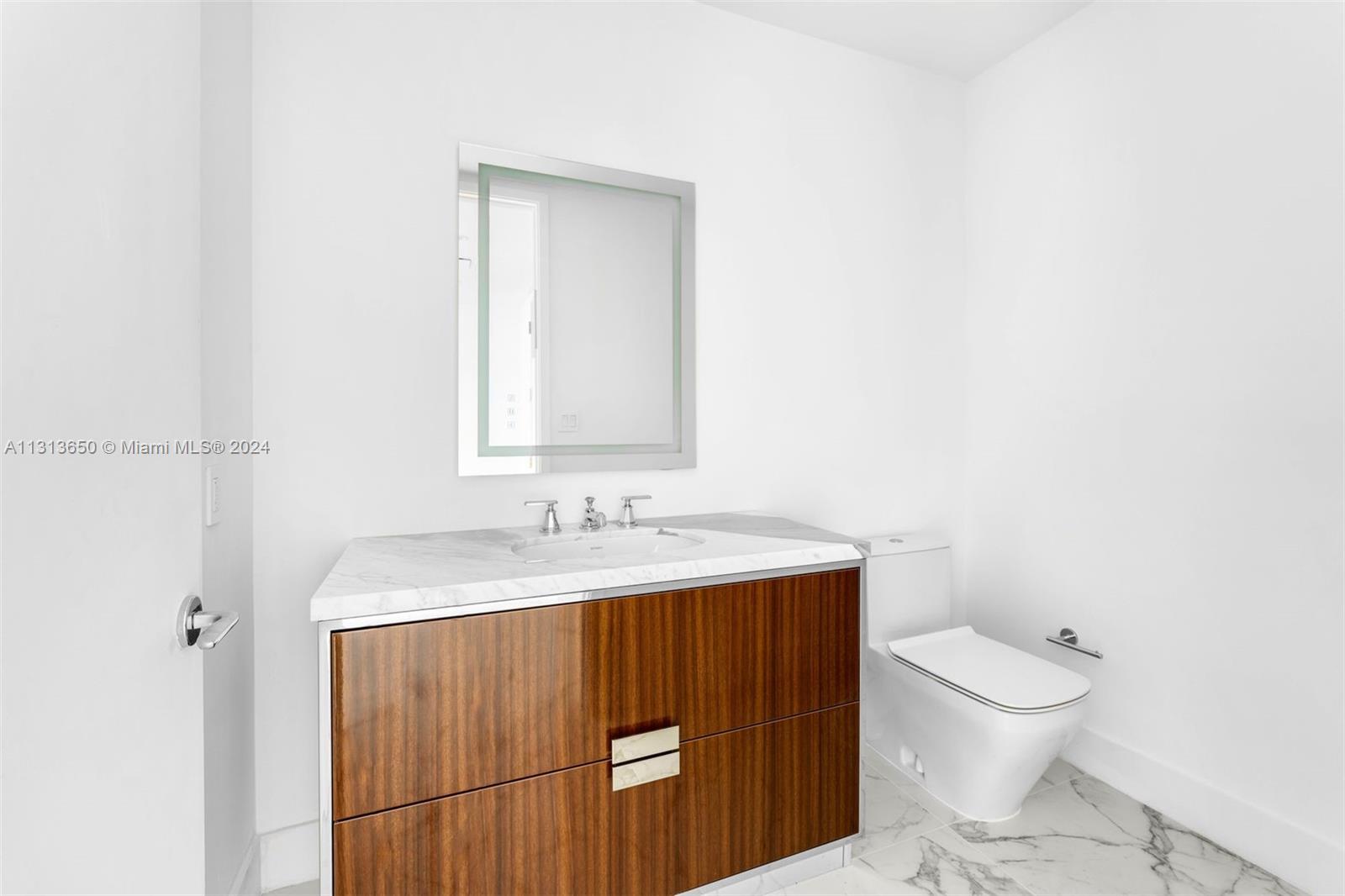 15701 Collins Ave # 2101
