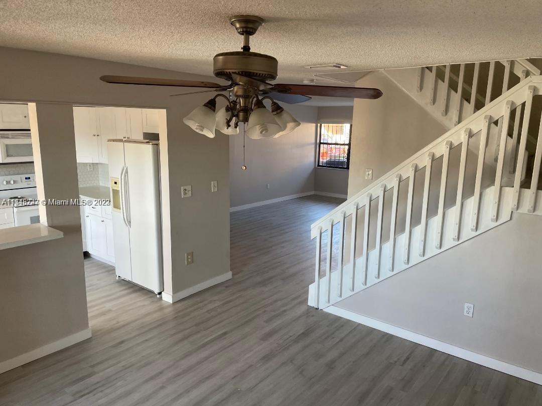 2530 W 60th Pl # 17 Unit: 104-17