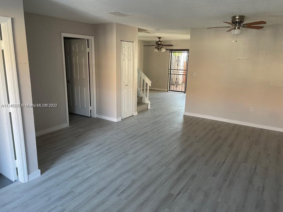 2530 W 60th Pl # 17 Unit: 104-17