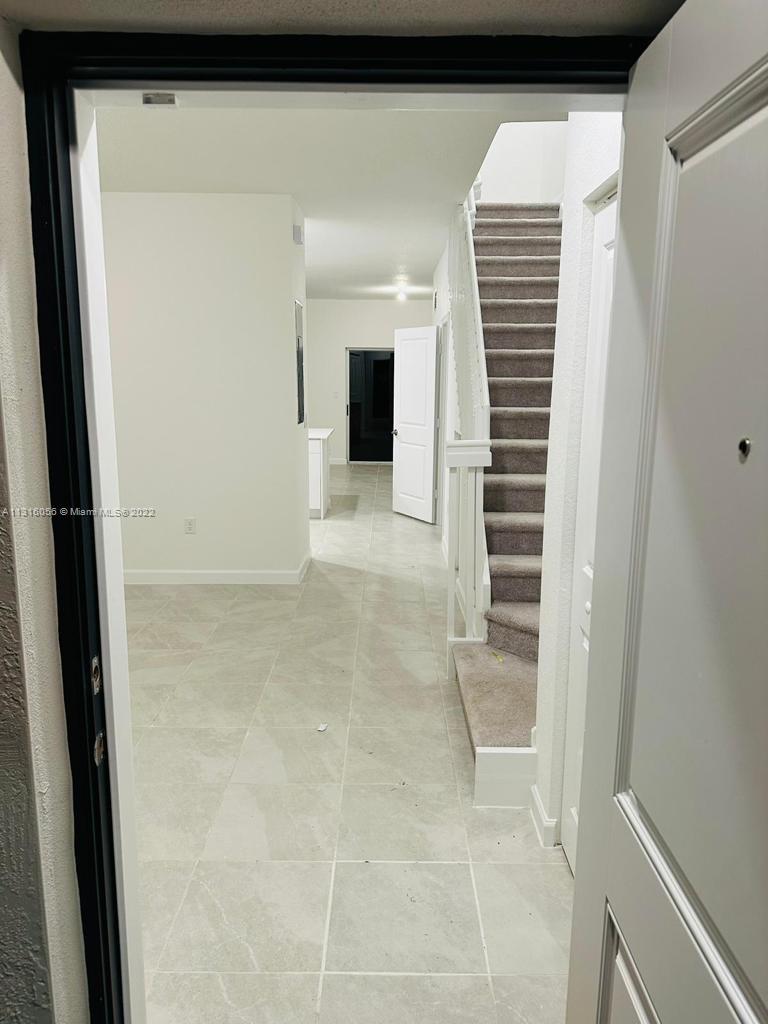 1655 SE 26th Rd # 1655