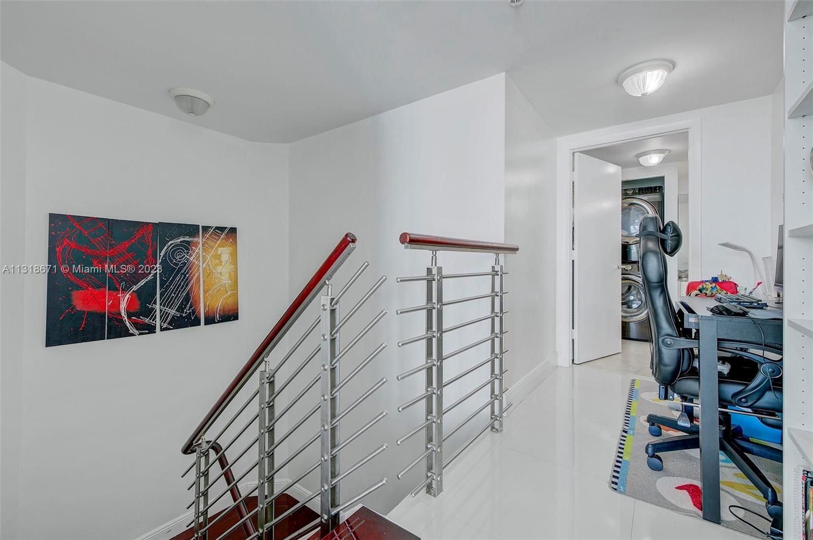 41 SE 5th St # 2307