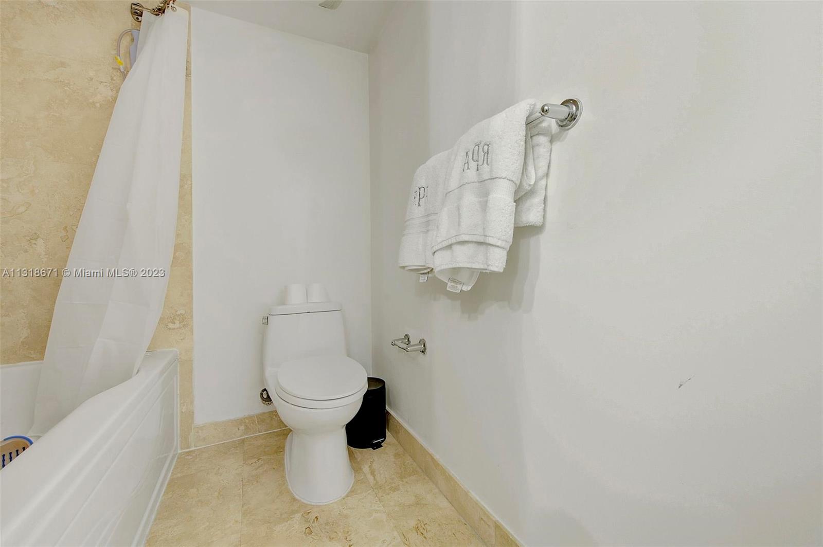 41 SE 5th St # 2307