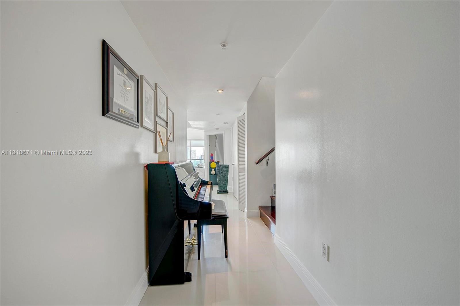 41 SE 5th St # 2307