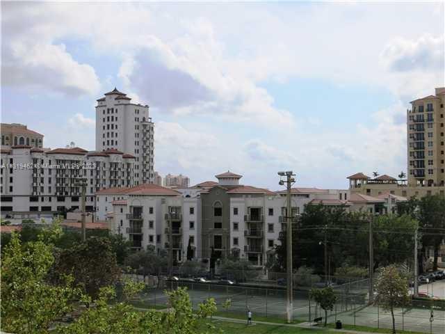50 Menores Ave # 410