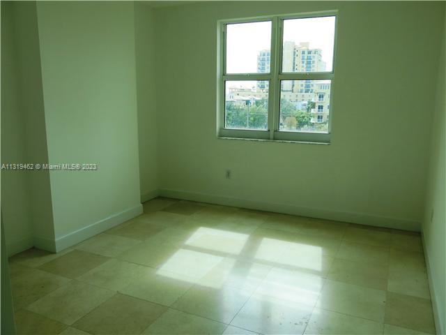 50 Menores Ave # 410