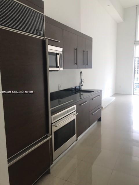 465 Brickell Ave # 1504