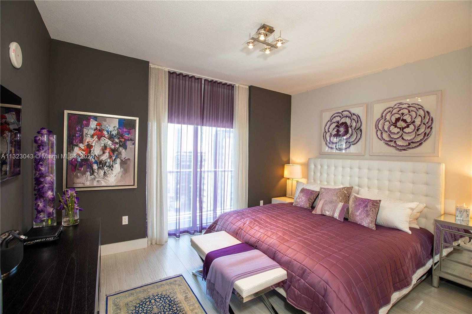 79 SW 12th St Unit: 2607-S