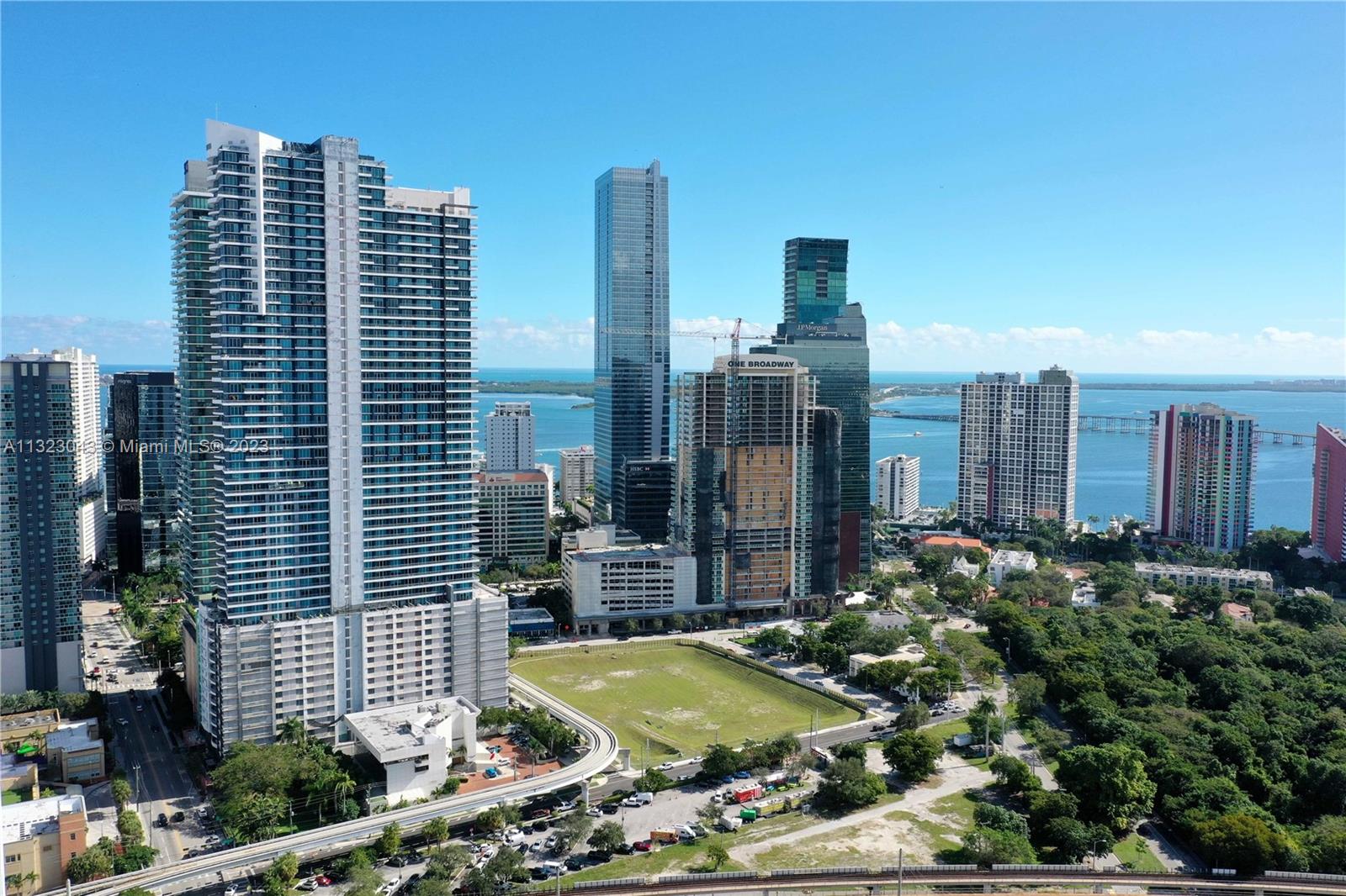79 SW 12th St Unit: 2607-S