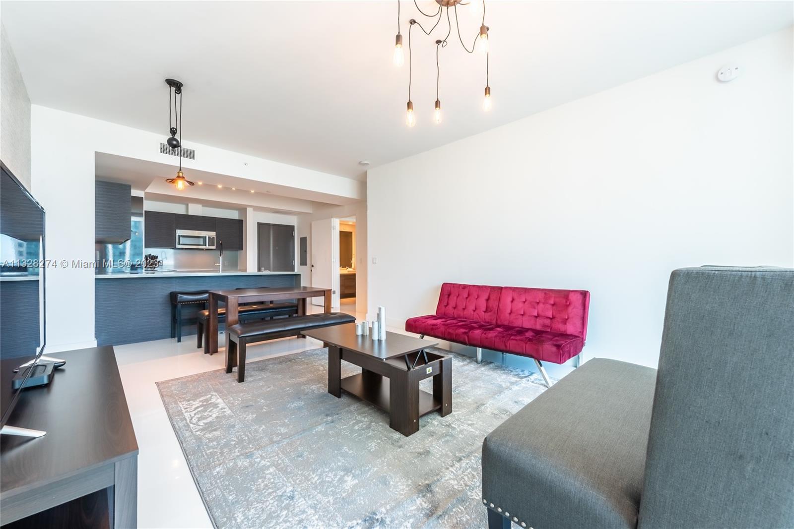 1080 Brickell Ave # 2504