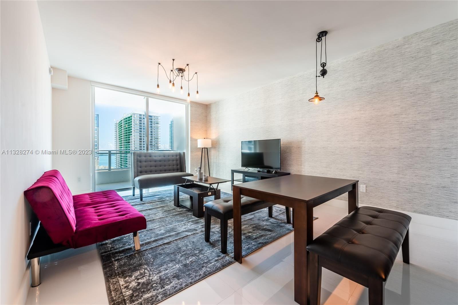 1080 Brickell Ave # 2504