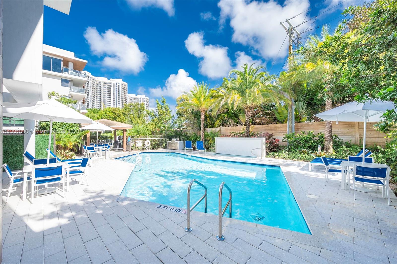 3030 N Ocean Blvd # S204