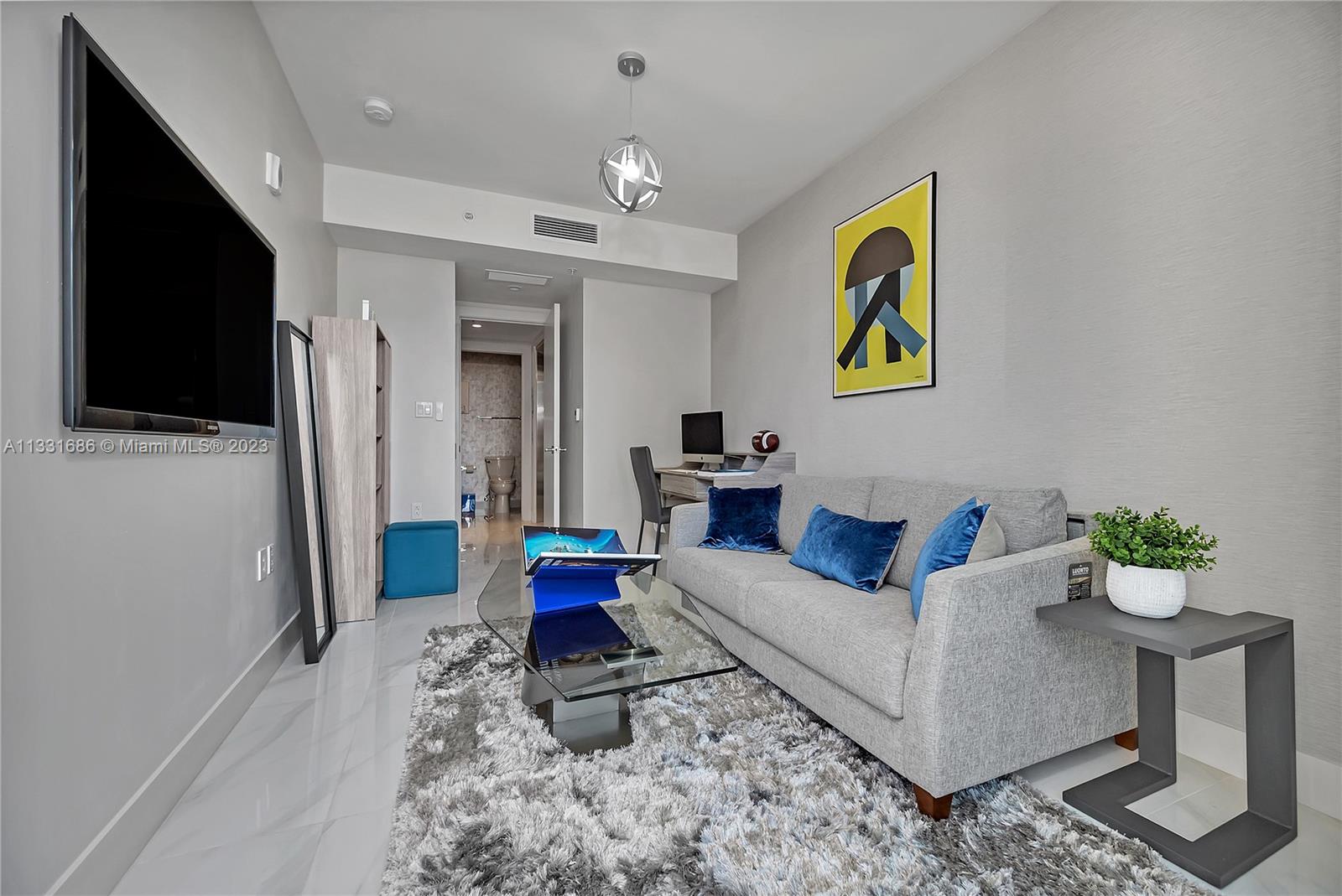 3030 N Ocean Blvd # S204