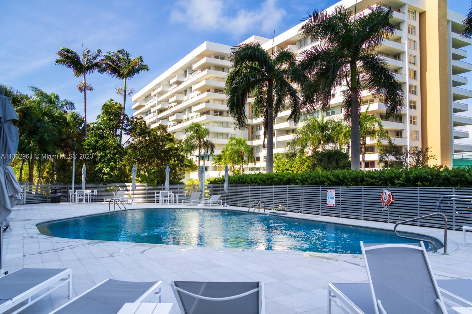 199 Ocean Lane Dr # 412