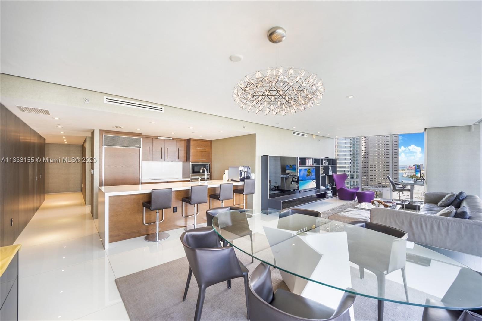 465 Brickell Ave # 1901