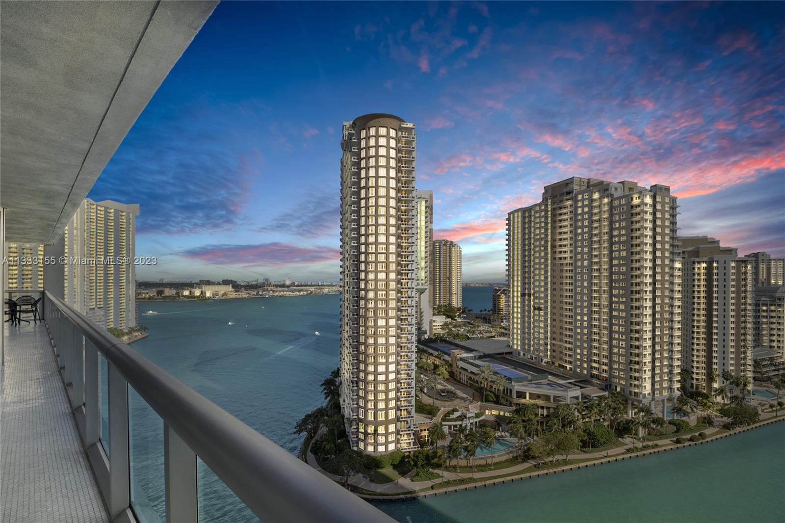 465 Brickell Ave # 1901