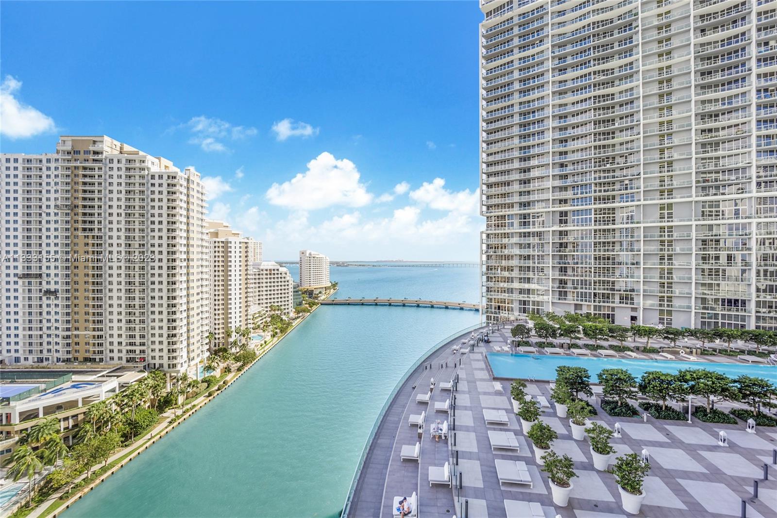 465 Brickell Ave # 1901