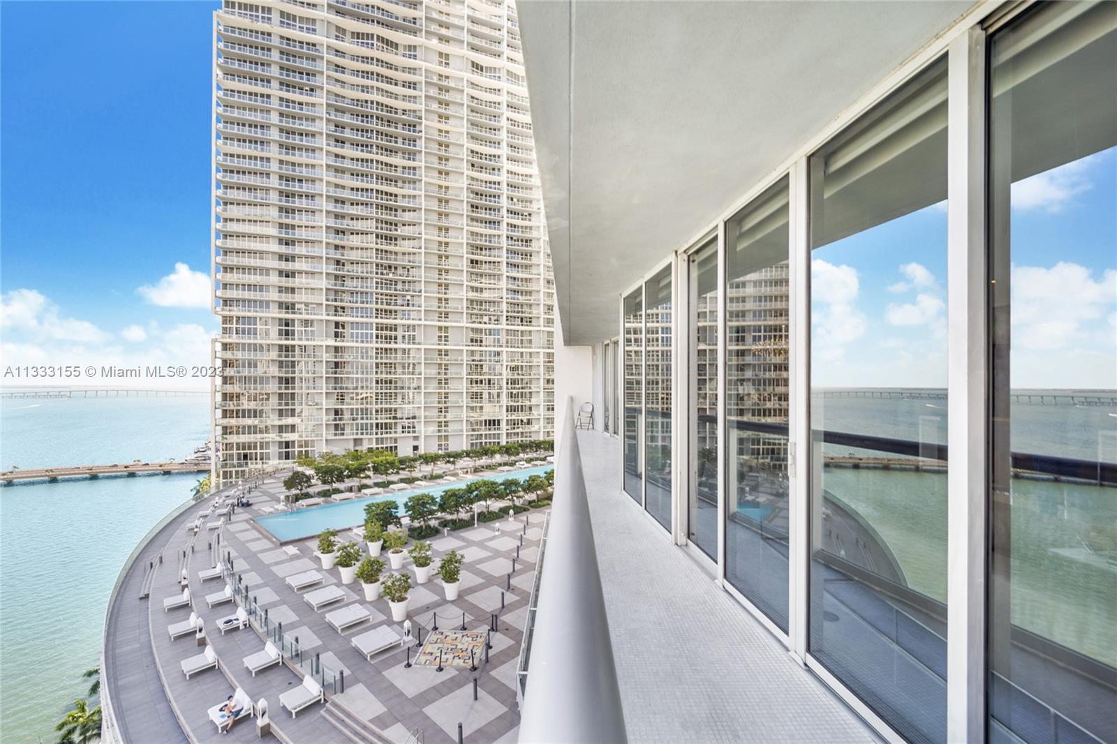465 Brickell Ave # 1901
