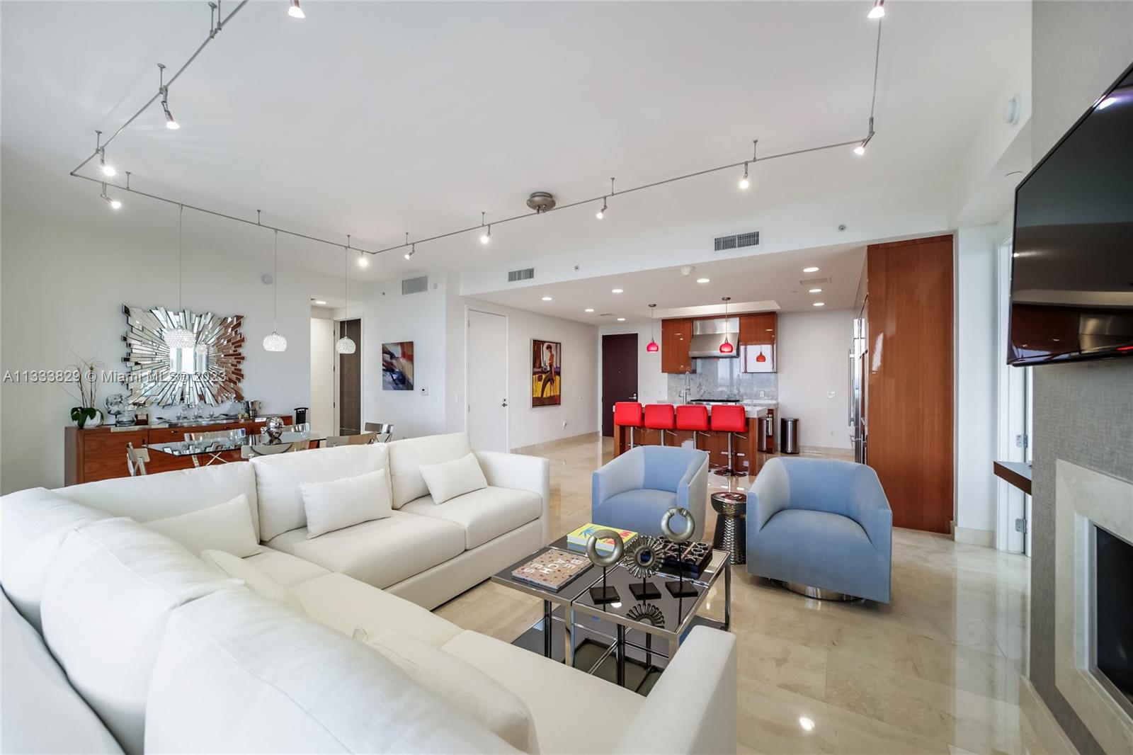 9705 Collins Ave # 605N