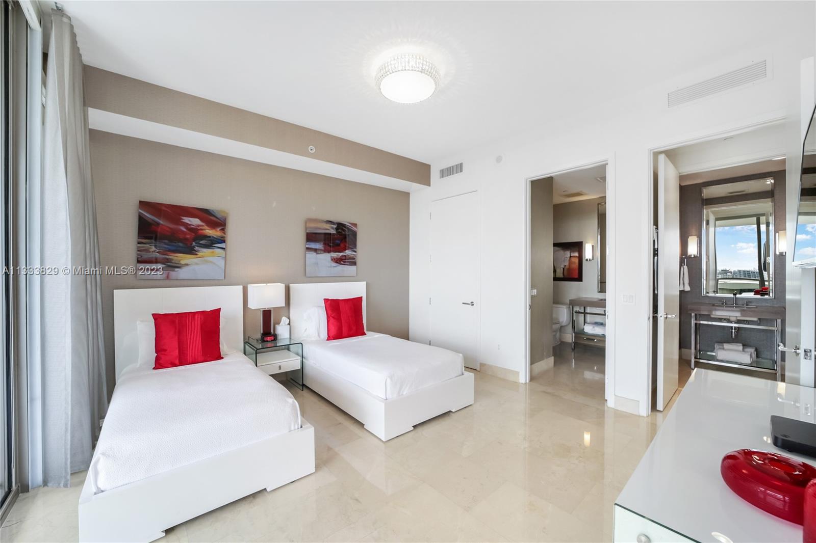 9705 Collins Ave # 605N