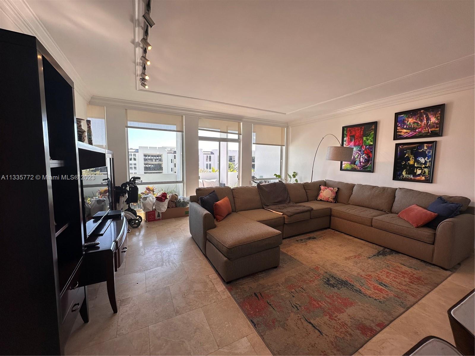 700 Biltmore Way # 506