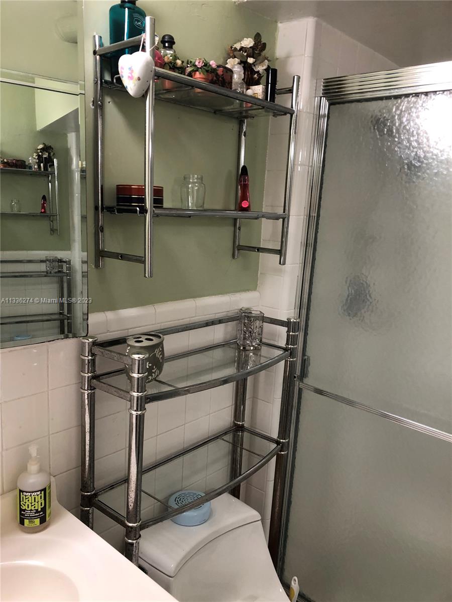 255 Sunrise Dr # 305