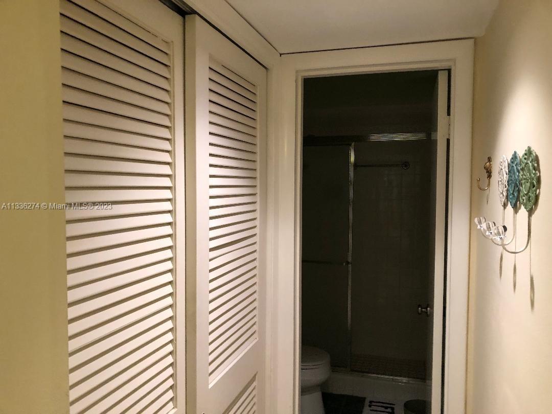 255 Sunrise Dr # 305