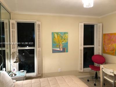 255 Sunrise Dr # 305