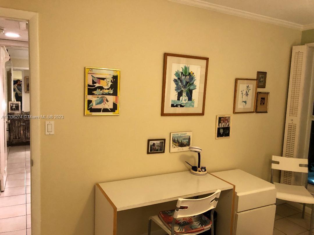 255 Sunrise Dr # 305