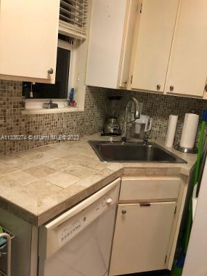 255 Sunrise Dr # 305