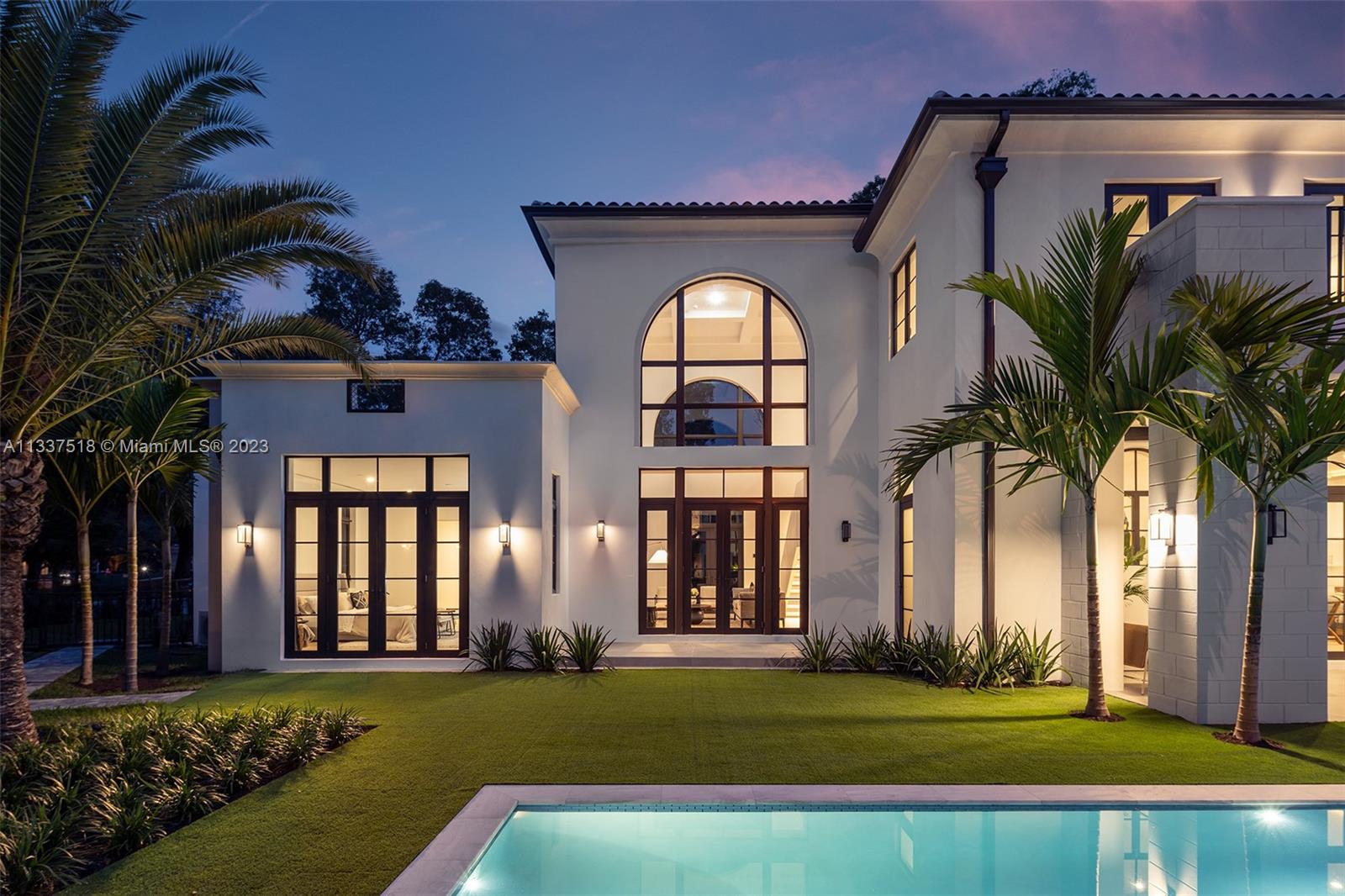 733 Biltmore Ct
