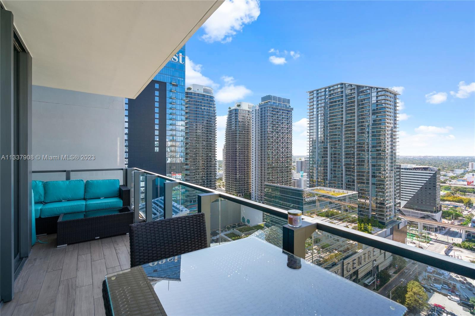 68 SE 6th St # 2506