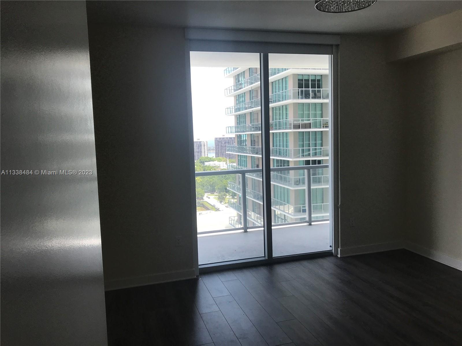 1111 SW 1st Ave Unit: 2618-N