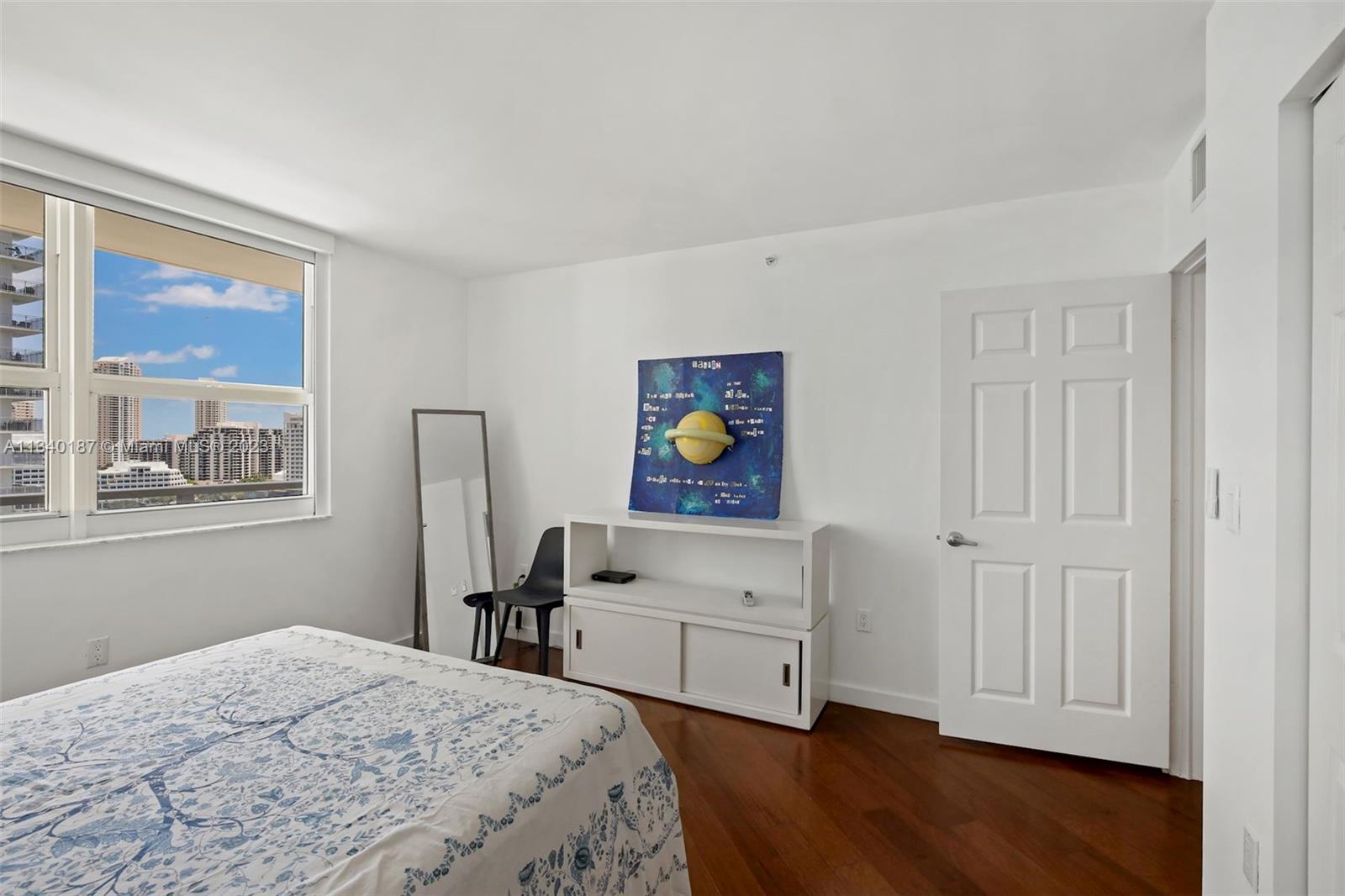 1155 N Brickell Bay Dr # 1806