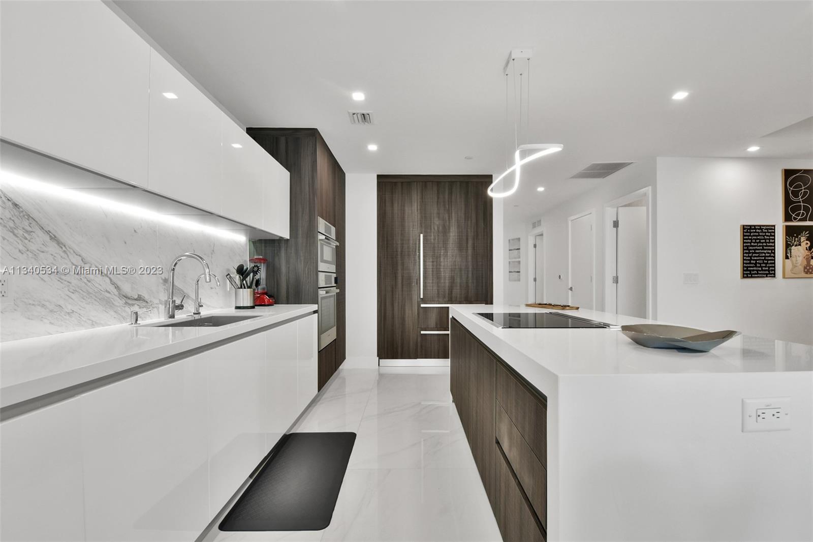 851 NE 1st Ave # 2112