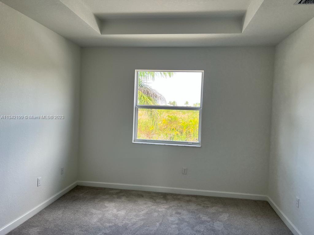 2633 SE 10th St # 2633