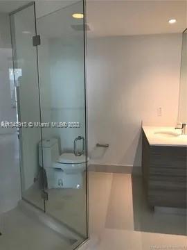 121 NE 34th St # 2904