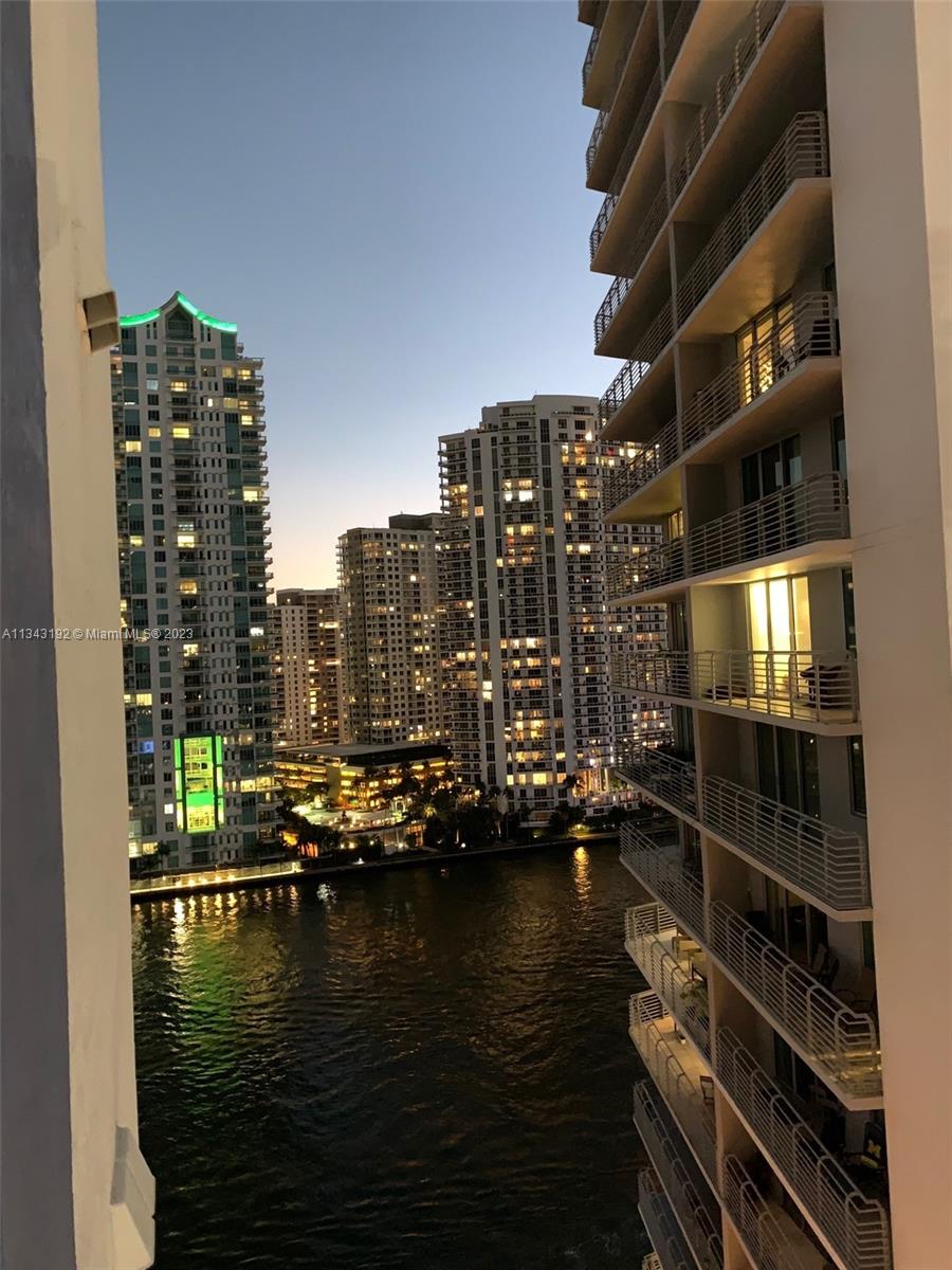 335 S Biscayne Blvd # 1901