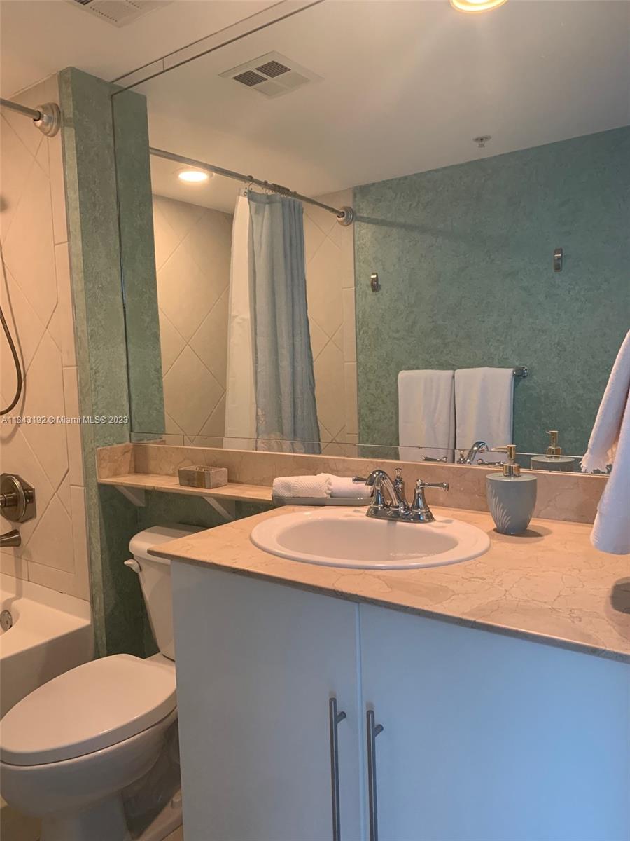 335 S Biscayne Blvd # 1901