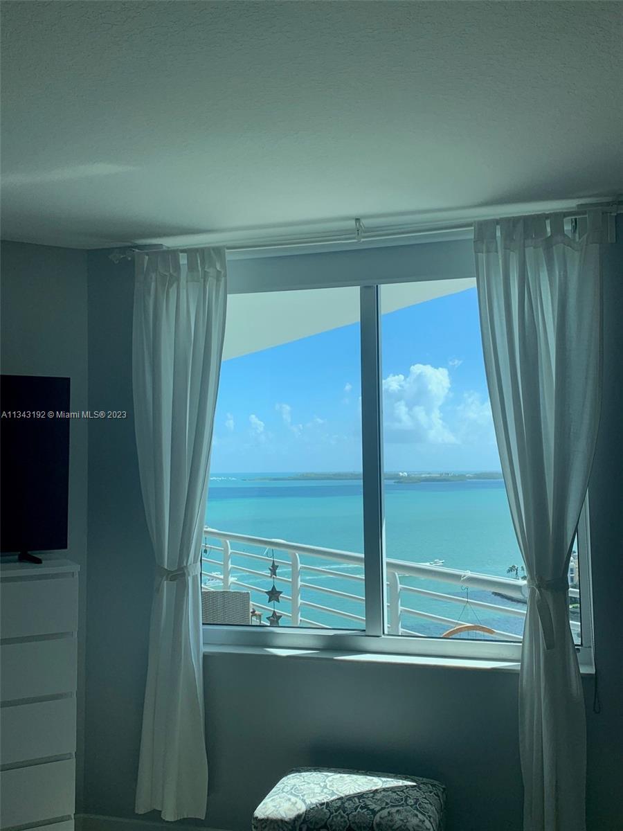 335 S Biscayne Blvd # 1901