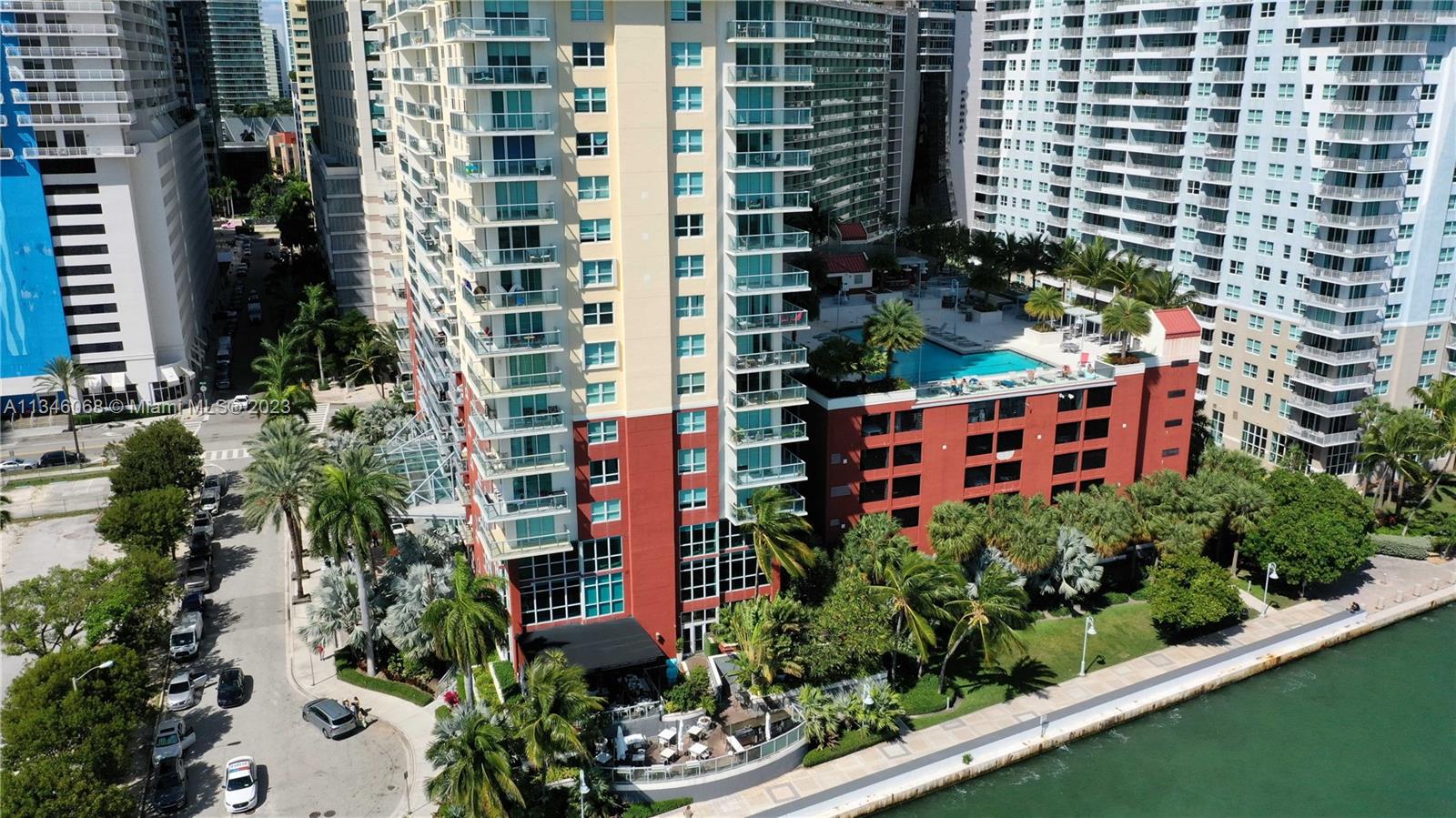 1155 Brickell Bay Dr # 2711
